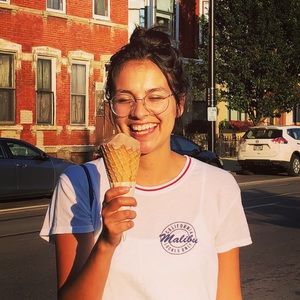Meet your Posher, Jenny